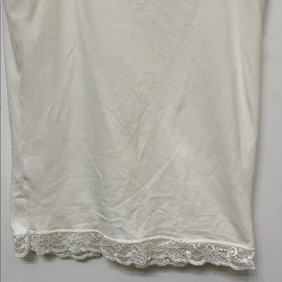 Aeropostale White Lace Trim Camisole - Picture 4 of 7